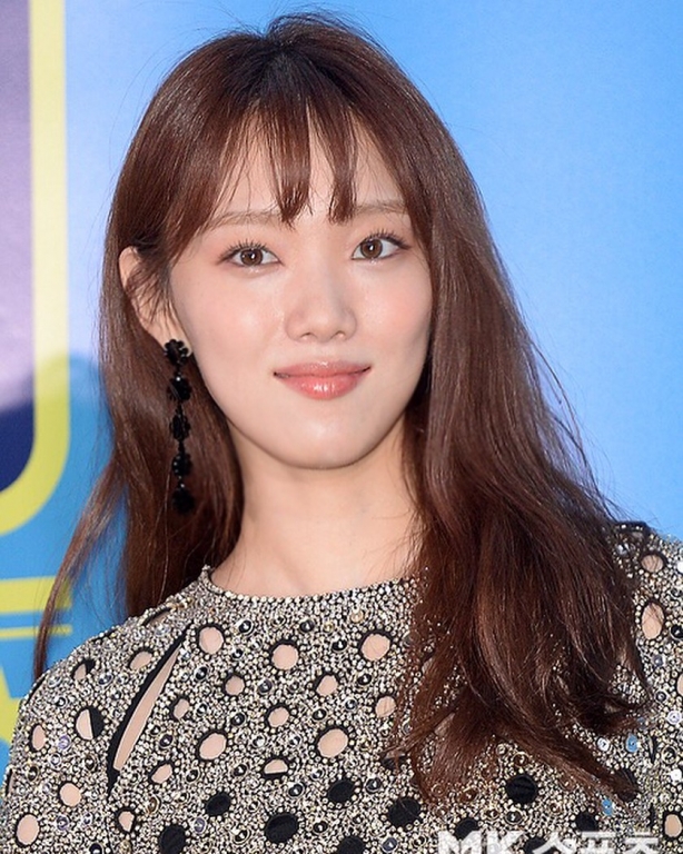 lee-sung-kyung-1528615217486613919336