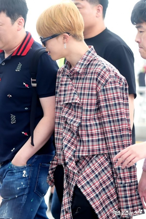 Jimin-Airport-599x900