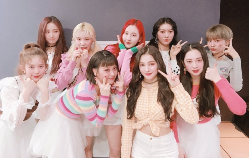 momoland-1