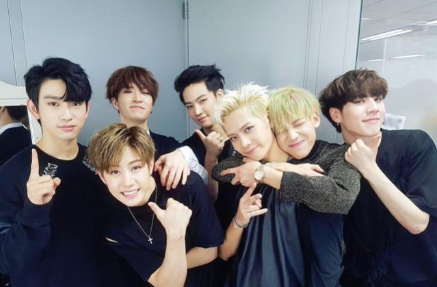 GOT7_Group_Picture_2