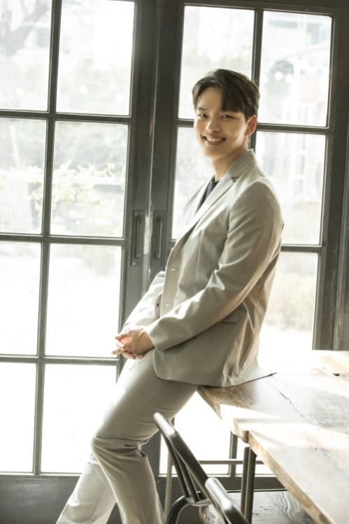 Yeo-Jin-Goo-21