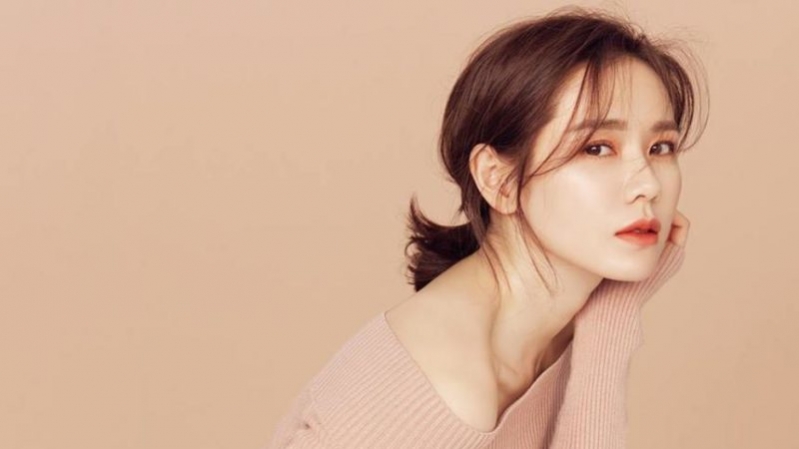 Netizen Buzz YG claims they didn t know about Jennie and Kai