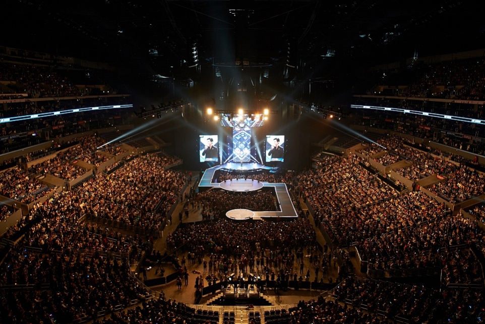 kcon-main-2