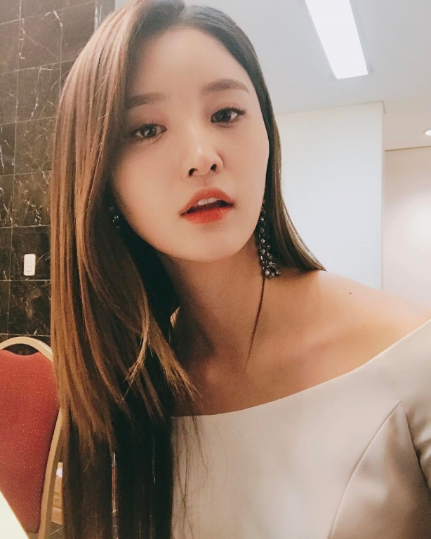 EXID-Junghwa-profile-360kpopnet-05