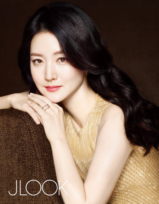 Korean actress lee young ae