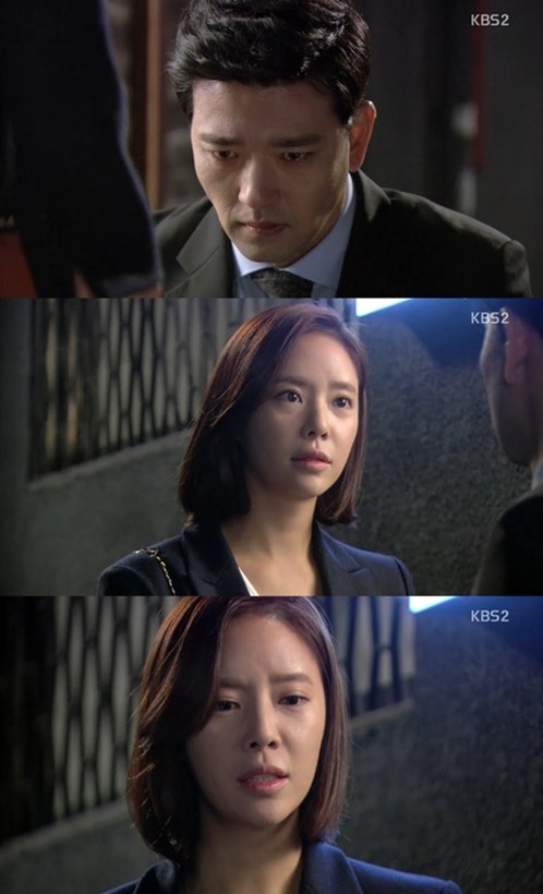 &quot;Secrets&quot; Bae Soo-bin kneels in front of Hwang Jeong-eum