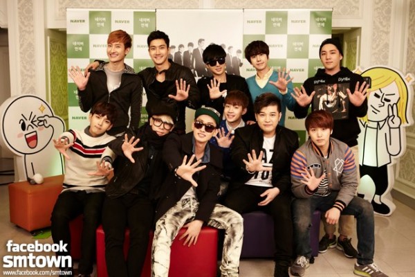 Super Junior holds a LINE chat session with fans!