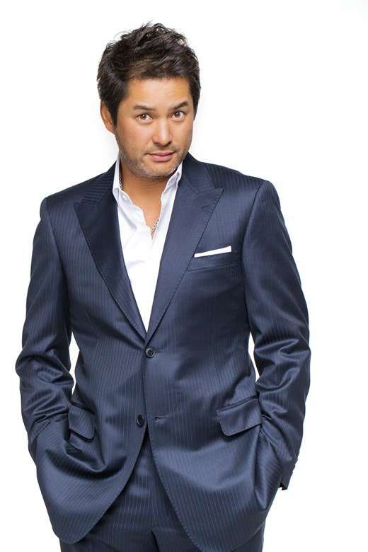 Lee Jong-won's version of an old gangster