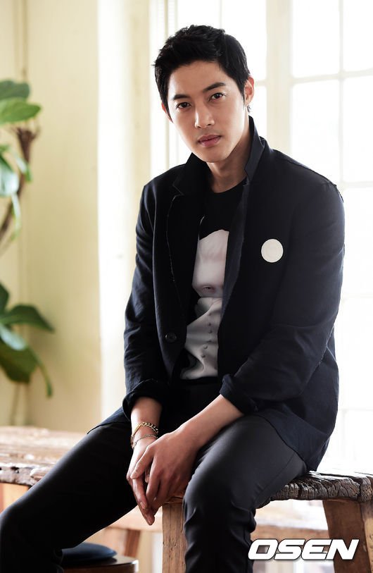 Kim Hyun-joong asks, &quot;Miss Choi, why talk to the press after being silent in court?&quot;
