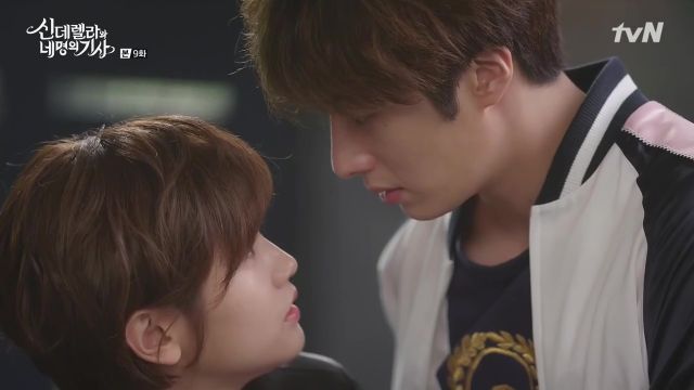 &quot;Cinderella and the Four Knights&quot; Episode 9