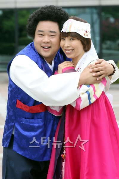 Chuseok Greetings 2011 - Actresses and Actors