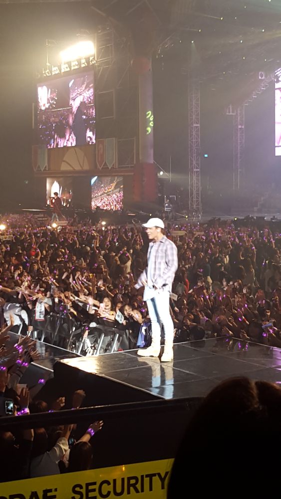 iKON Debut Concert