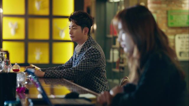 Korean drama 'Neighborhood Hero' episodes 1 and 2