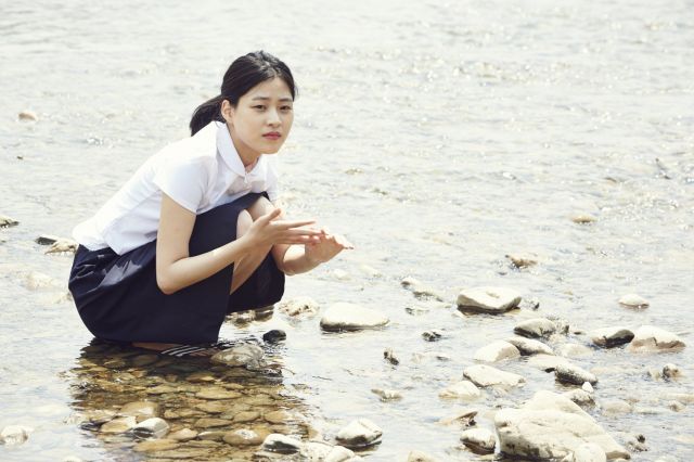 new stills and 30s trailer for the upcoming Korean movie &quot;Yongsoon&quot;