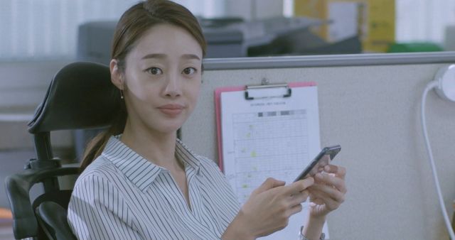 new stills and 30s trailer for the upcoming Korean movie &quot;Yongsoon&quot;