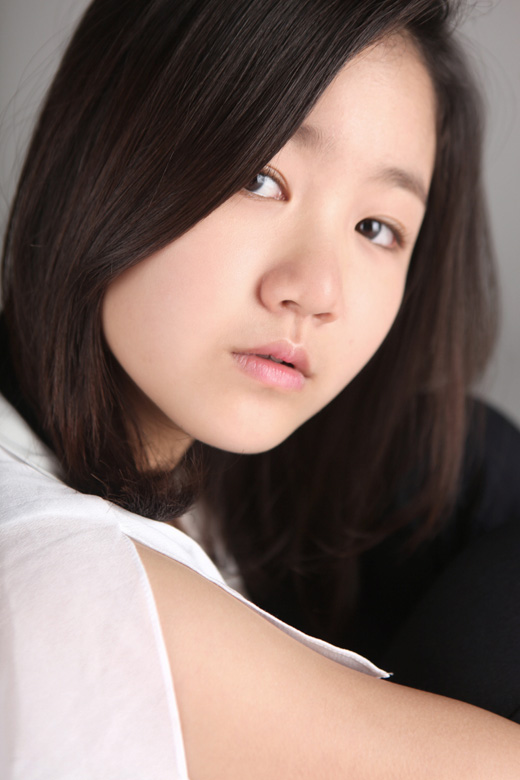 Jin Ji-hee cast for &quot;Graying Family&quot;