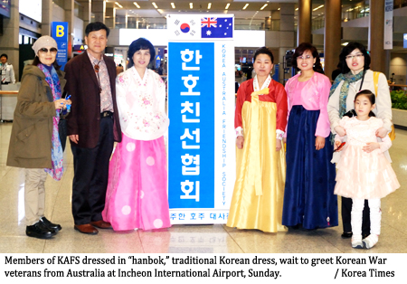 KAFS members welcome Australian Korean War vet