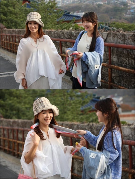 [Spoiler] IU and Lee Mi Sook show their mother-daughter love in BTS photos from &lsquo;You&rsquo;re the Best Lee Soon Shin&rsquo;