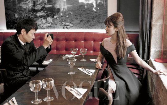 Song Hye-kyo and Kang Dong-won's photo collaboration