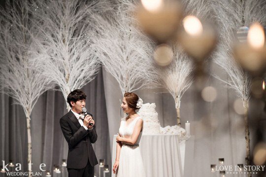 Shin Dong-mi and Heo Gyu get married