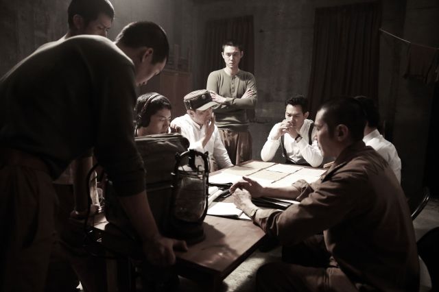 Updated cast and added new stills for the Korean movie &quot;Operation Chromite&quot;