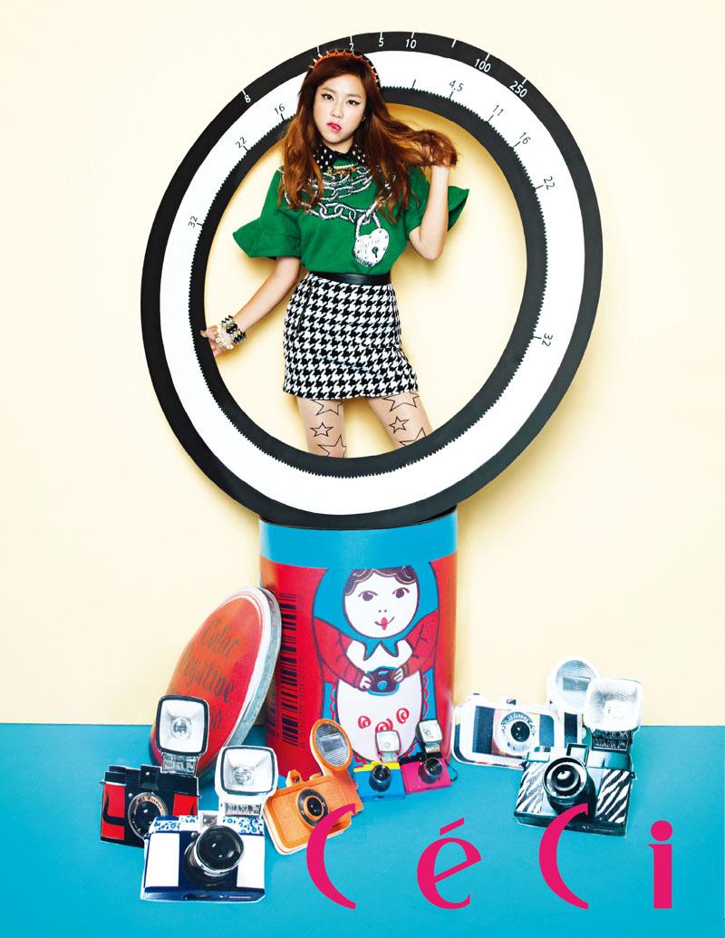 Jewelry goes for a funky concept in the December issue of &lsquo;Ceci&rsquo;