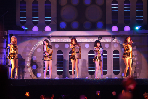 KARA becomes the first female Korean artist to hold concert at the Tokyo Dome