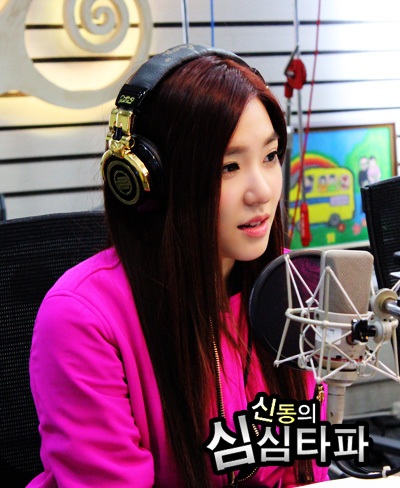 Girls&rsquo; Generation&rsquo;s Taeyeon and Tiffany become one-day DJs on &lsquo;Shindong&rsquo;s Shimshimtapa&rsquo;