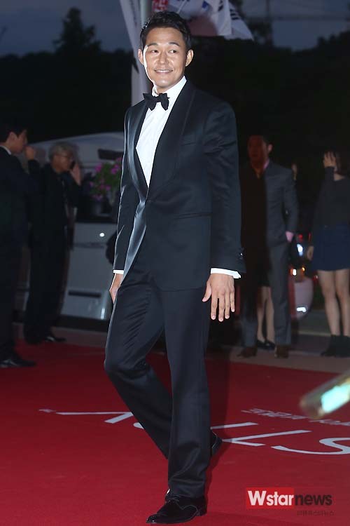 18th Busan International Film Festival Red Carpet Actors