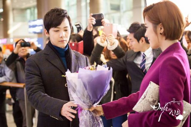 new trailers and plenty of images for the Korean drama 'Bride of the Century'