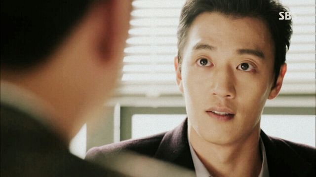 Korean drama 'Punch - Drama' episode 2