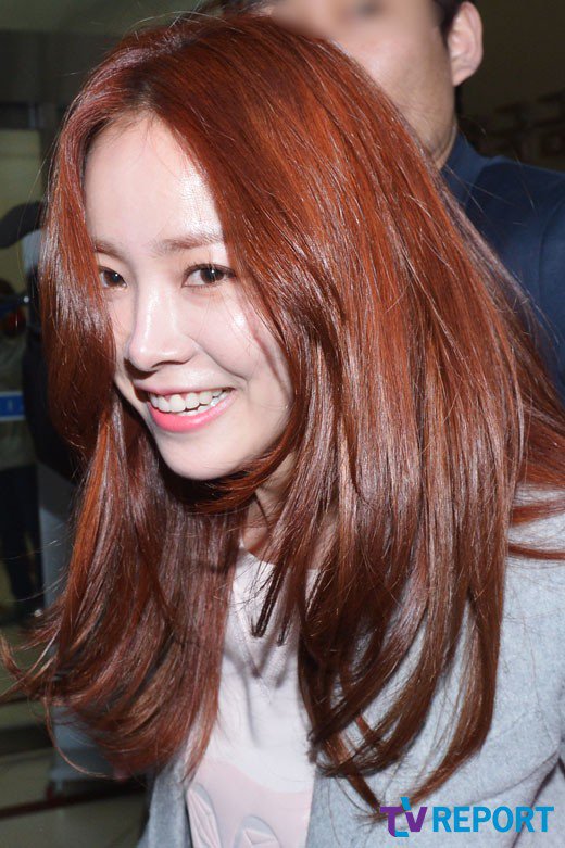 Natural beauty, lovely Han Ji-min at ending party of 'Hyde, Jekyll and I'
