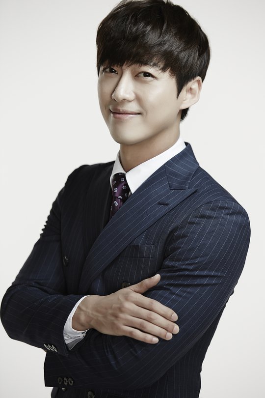 Namgoong Min from &quot;Chief Kim&quot; wants the Best Couple Award